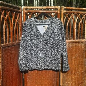 🍀3/15 🆕️Cotton Wear Floral Button Down Shirt